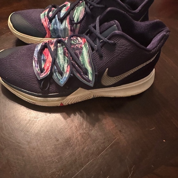 Nike Kyrie Navy and Multicolor Athletic Shoes - Picture 3 of 5